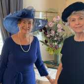 Use the arrows or slide the photo to see more