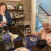 Use the arrows or slide the photo to see more